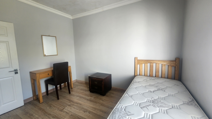 4 Bedroom Property for Sale in Westcliff Western Cape